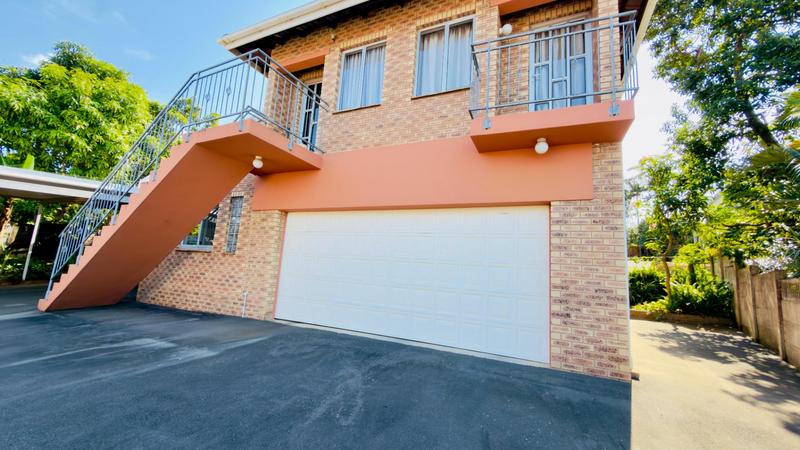 6 Bedroom Property for Sale in Reservoir Hills KwaZulu-Natal