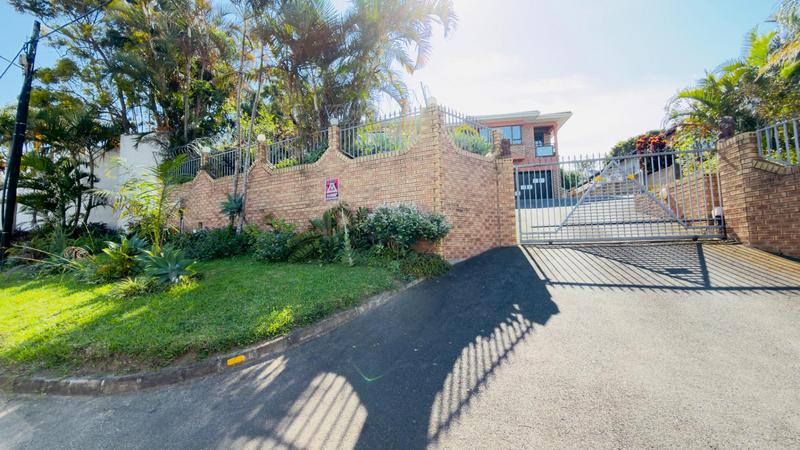 6 Bedroom Property for Sale in Reservoir Hills KwaZulu-Natal