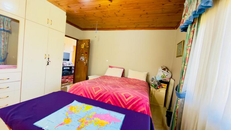 6 Bedroom Property for Sale in Reservoir Hills KwaZulu-Natal