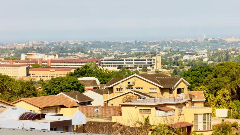 6 Bedroom Property for Sale in Reservoir Hills KwaZulu-Natal