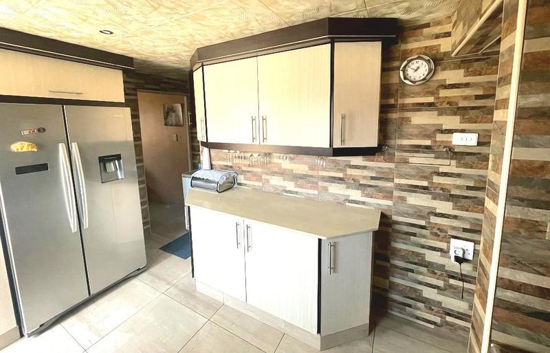 3 Bedroom Property for Sale in Trenance Manor KwaZulu-Natal
