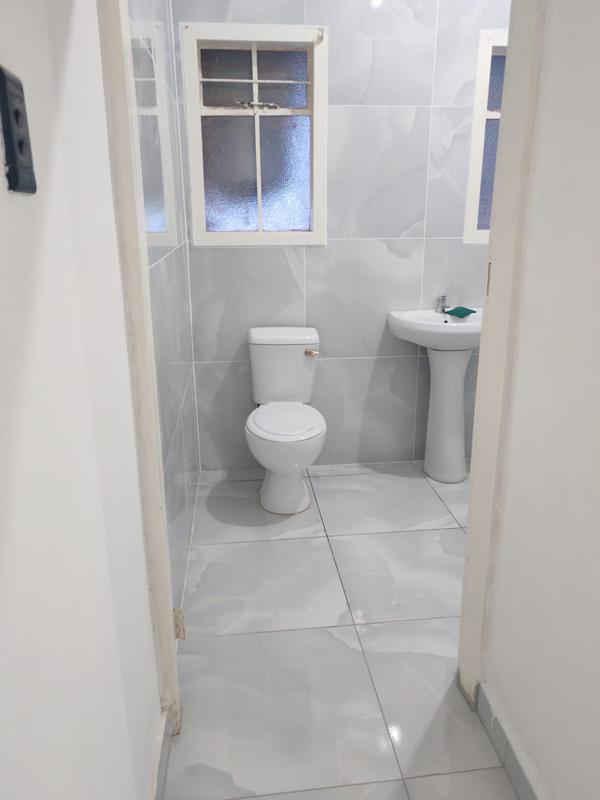 4 Bedroom Property for Sale in Lenham KwaZulu-Natal