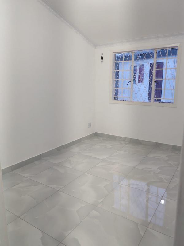 4 Bedroom Property for Sale in Lenham KwaZulu-Natal