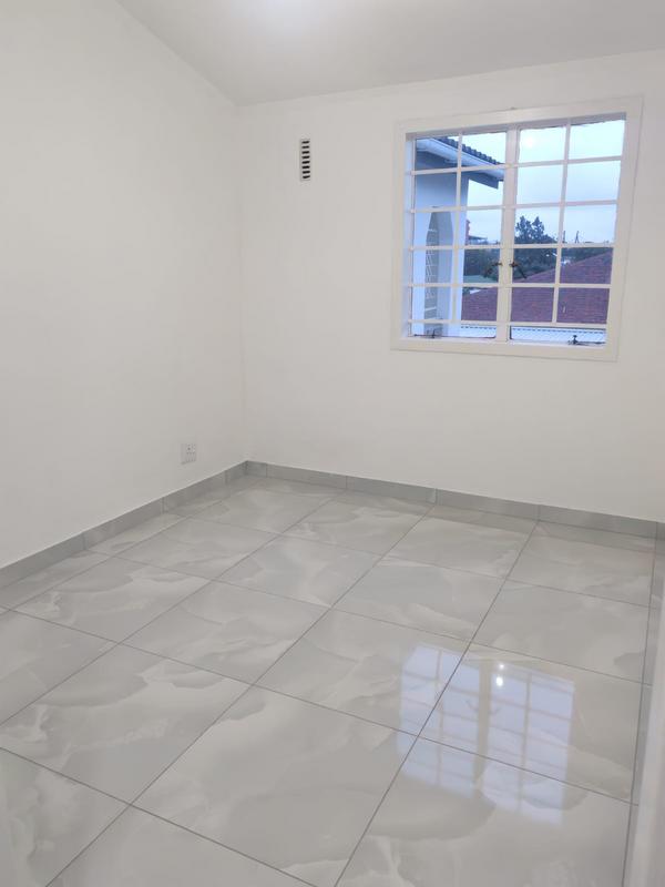 4 Bedroom Property for Sale in Lenham KwaZulu-Natal