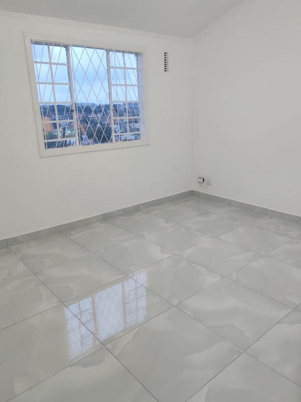 4 Bedroom Property for Sale in Lenham KwaZulu-Natal