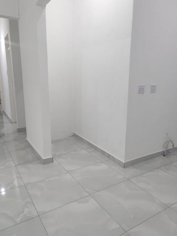 4 Bedroom Property for Sale in Lenham KwaZulu-Natal