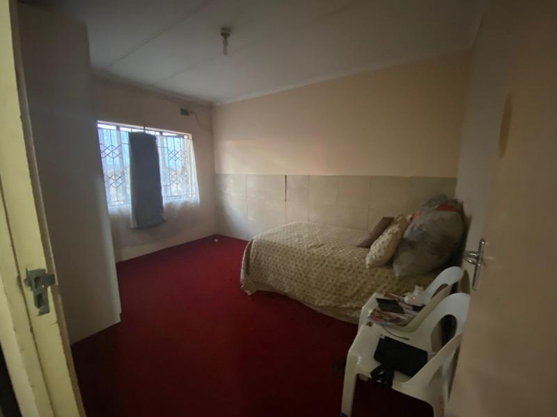 5 Bedroom Property for Sale in Southgate KwaZulu-Natal