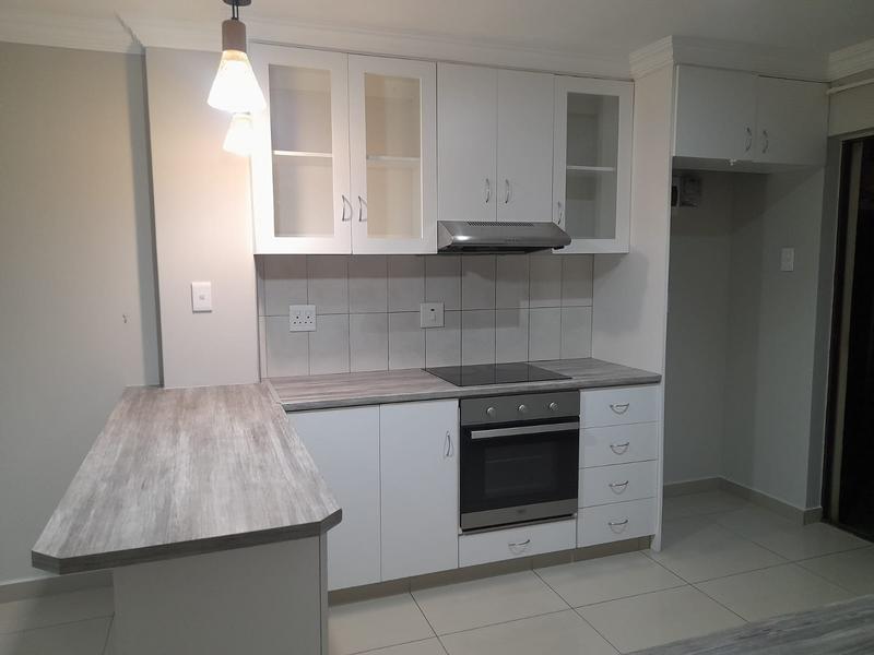 To Let 1 Bedroom Property for Rent in Fields Hill KwaZulu-Natal