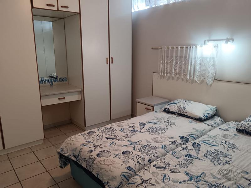 2 Bedroom Property for Sale in Margate Beach KwaZulu-Natal