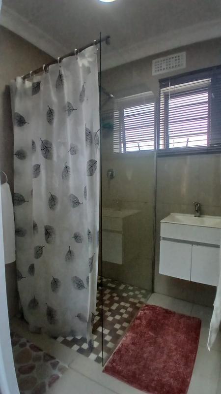 2 Bedroom Property for Sale in Woodlands KwaZulu-Natal