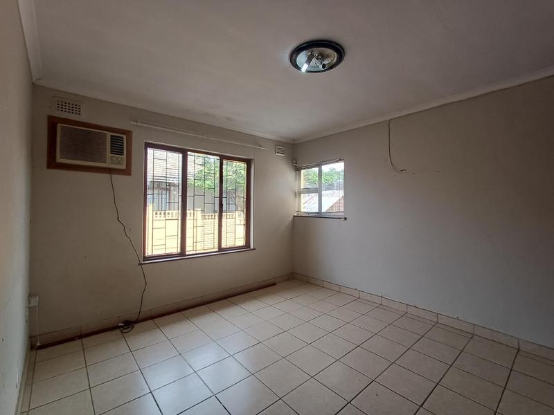 2 Bedroom Property for Sale in Kenville KwaZulu-Natal