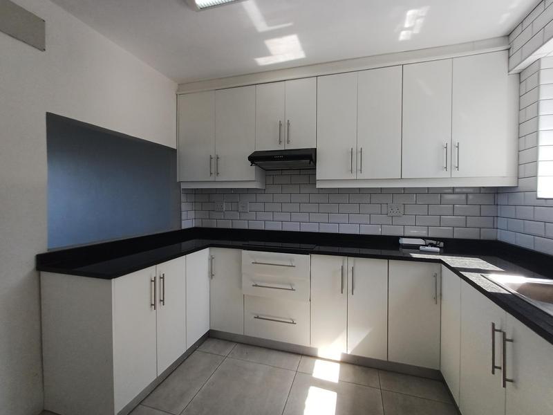 To Let 2 Bedroom Property for Rent in Victoria Embankment KwaZulu-Natal