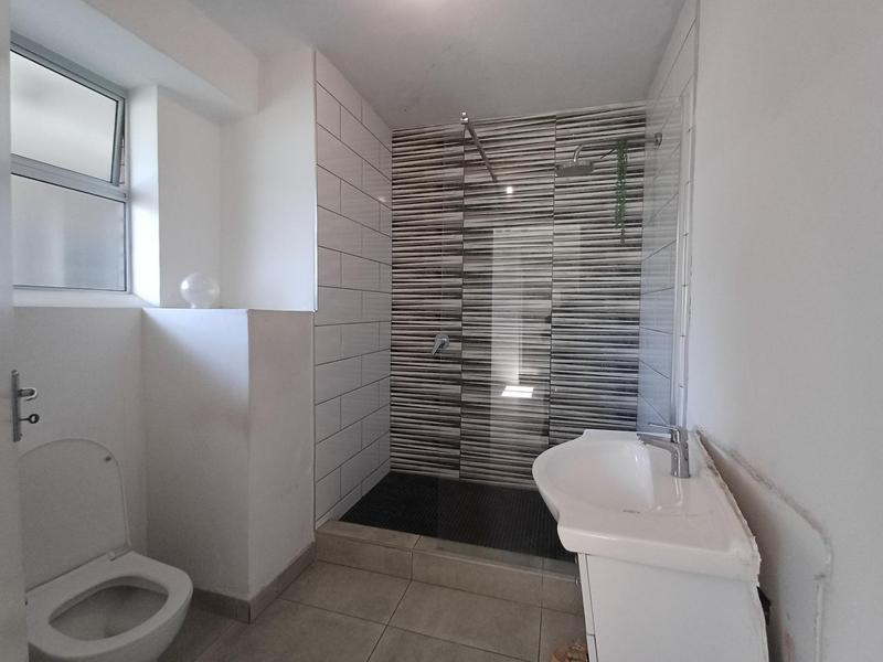 To Let 2 Bedroom Property for Rent in Victoria Embankment KwaZulu-Natal