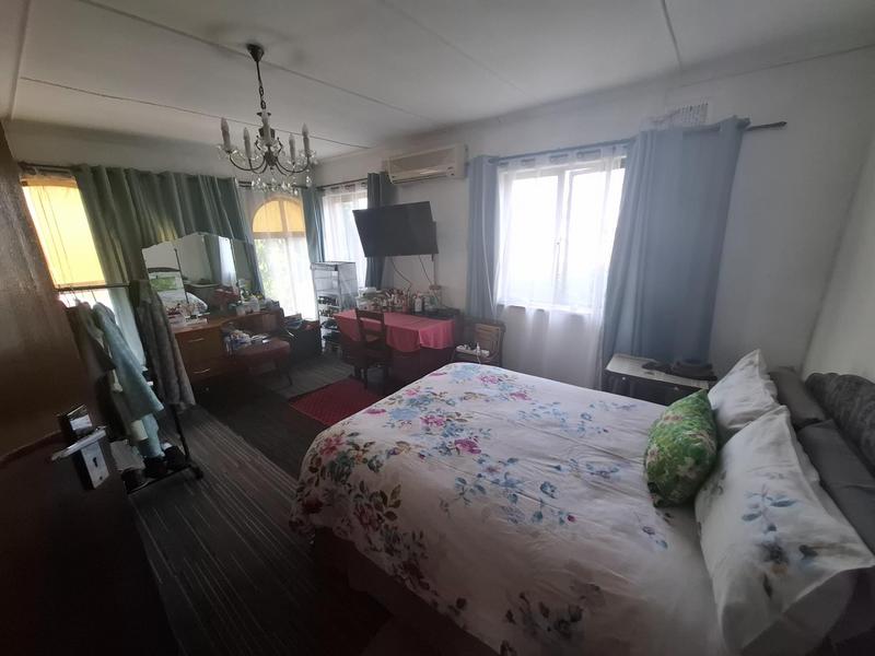 6 Bedroom Property for Sale in Overport KwaZulu-Natal