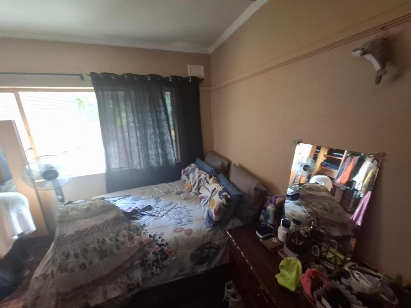 6 Bedroom Property for Sale in Overport KwaZulu-Natal