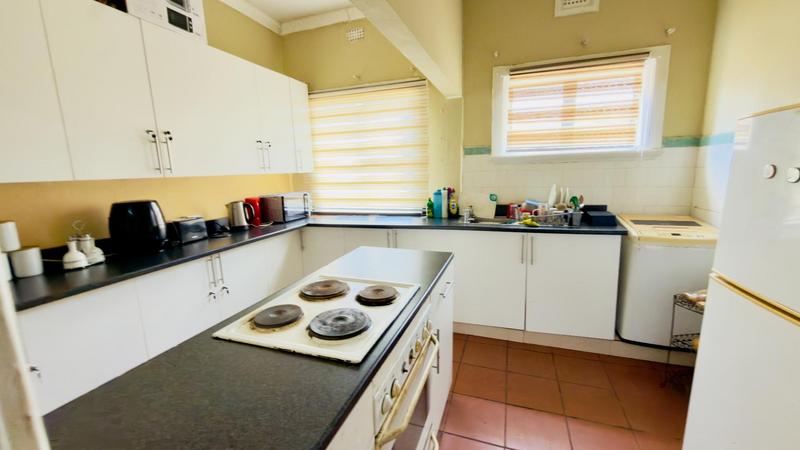 5 Bedroom Property for Sale in Umbilo KwaZulu-Natal