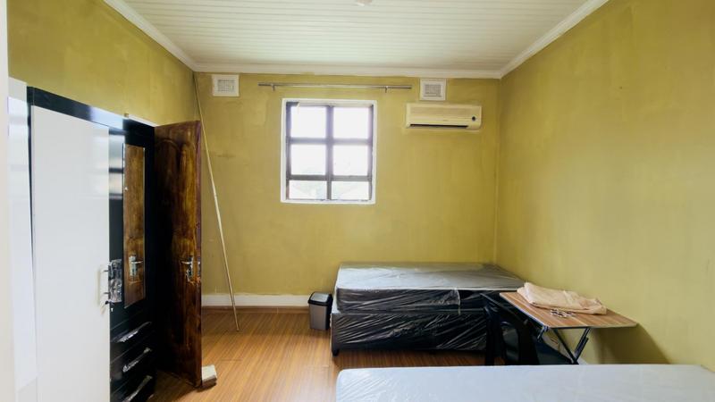 5 Bedroom Property for Sale in Umbilo KwaZulu-Natal