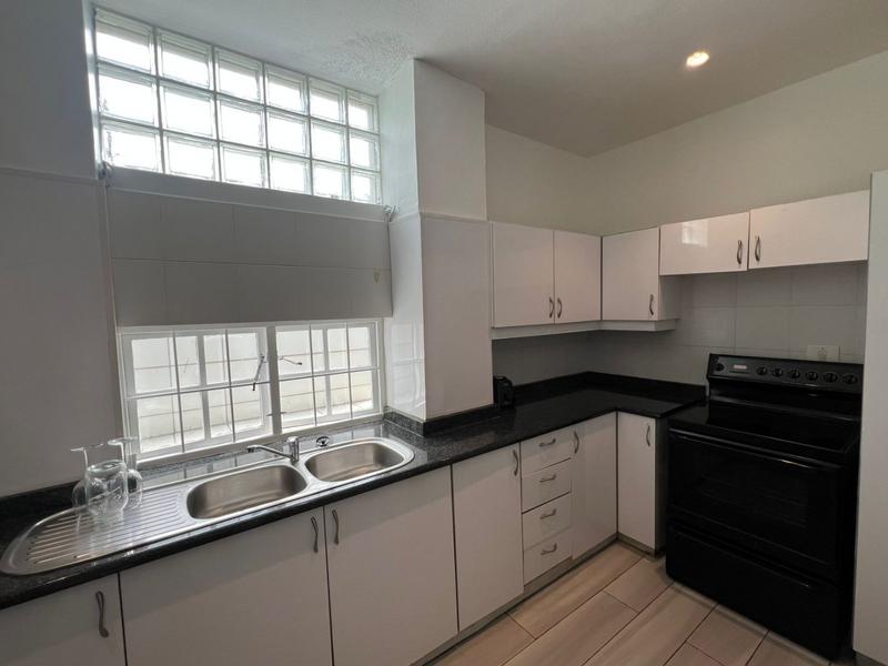 2 Bedroom Property for Sale in Essenwood KwaZulu-Natal