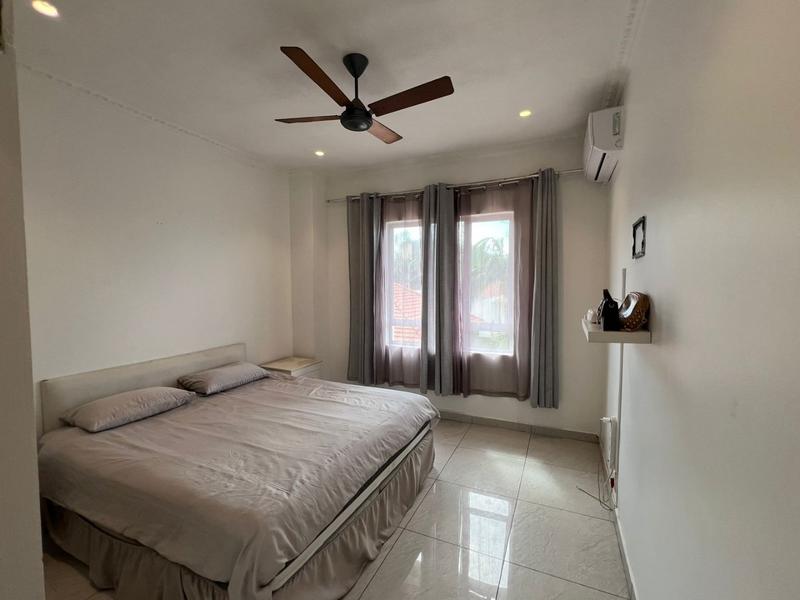 2 Bedroom Property for Sale in Essenwood KwaZulu-Natal