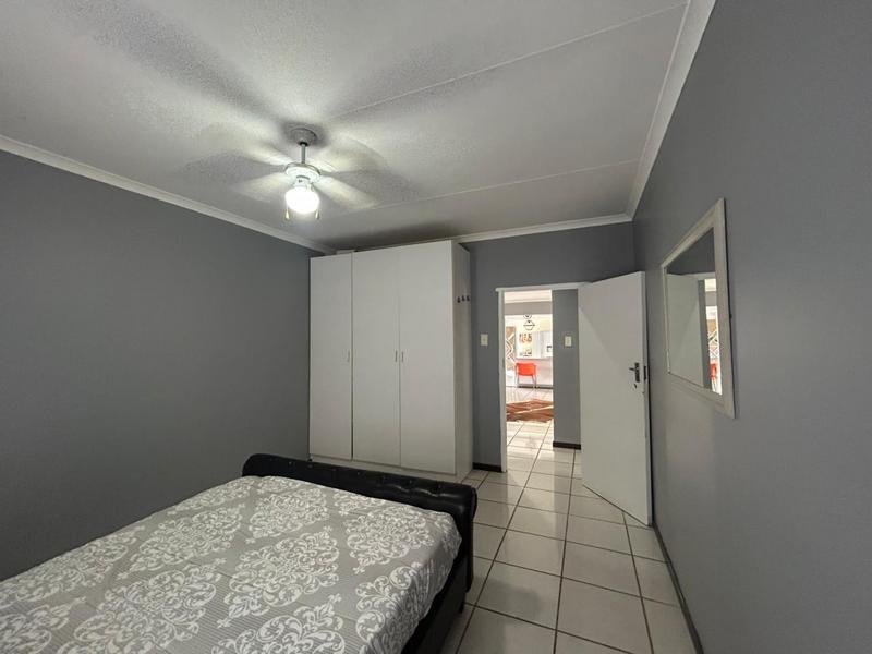 4 Bedroom Property for Sale in Hibberdene KwaZulu-Natal