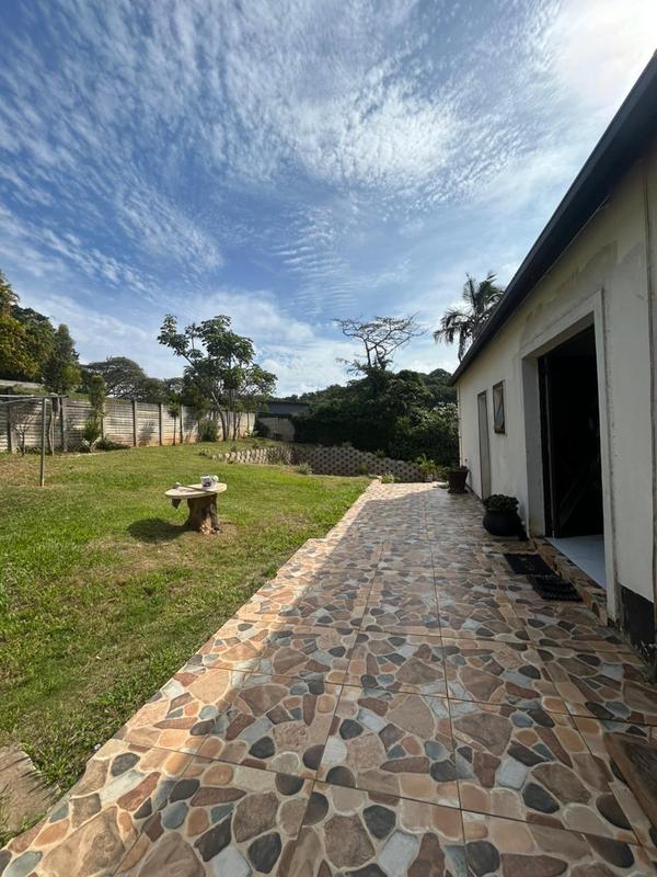 4 Bedroom Property for Sale in Hibberdene KwaZulu-Natal