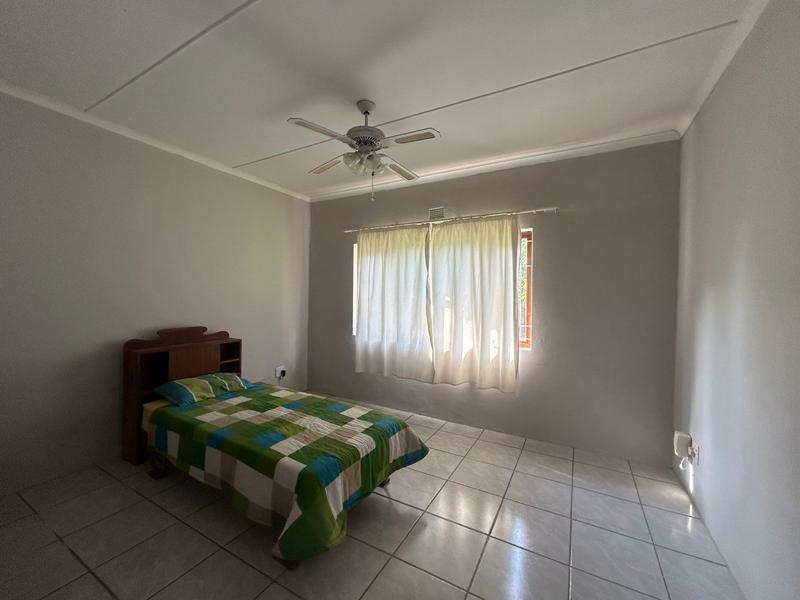 4 Bedroom Property for Sale in Palm Beach KwaZulu-Natal