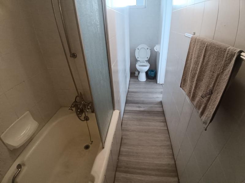 2 Bedroom Property for Sale in Margate KwaZulu-Natal