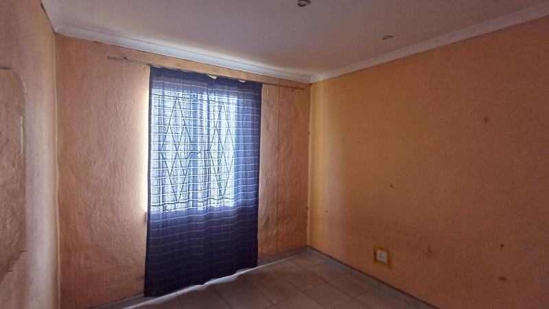 3 Bedroom Property for Sale in Acaciaville KwaZulu-Natal