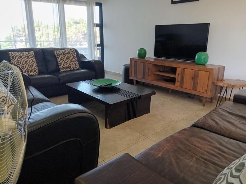 To Let 3 Bedroom Property for Rent in Margate Beach KwaZulu-Natal