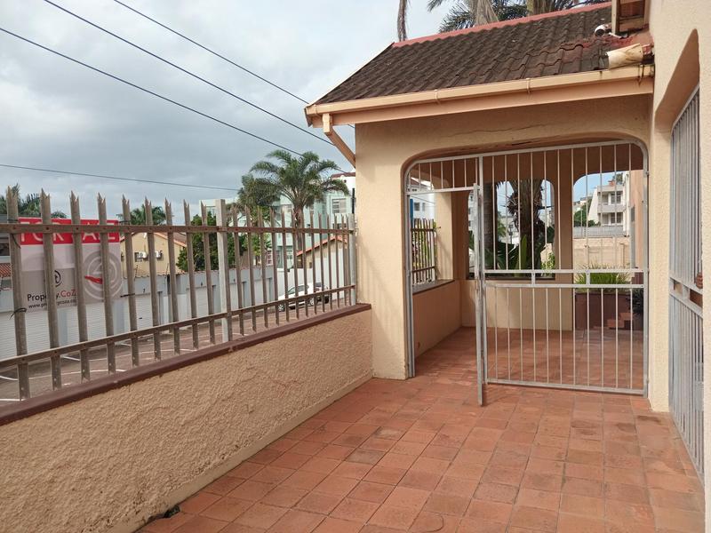 2 Bedroom Property for Sale in Margate KwaZulu-Natal