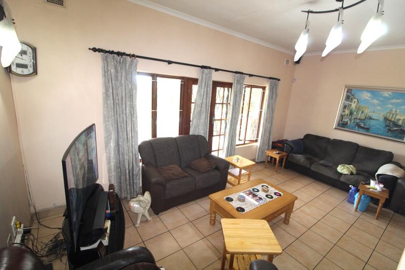 3 Bedroom Property for Sale in Bellair KwaZulu-Natal