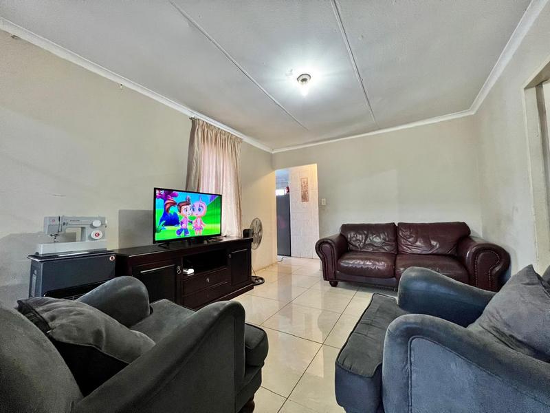 2 Bedroom Property for Sale in Glenwood KwaZulu-Natal