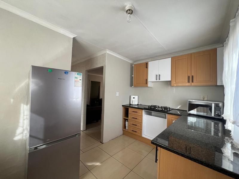 2 Bedroom Property for Sale in Glenwood KwaZulu-Natal