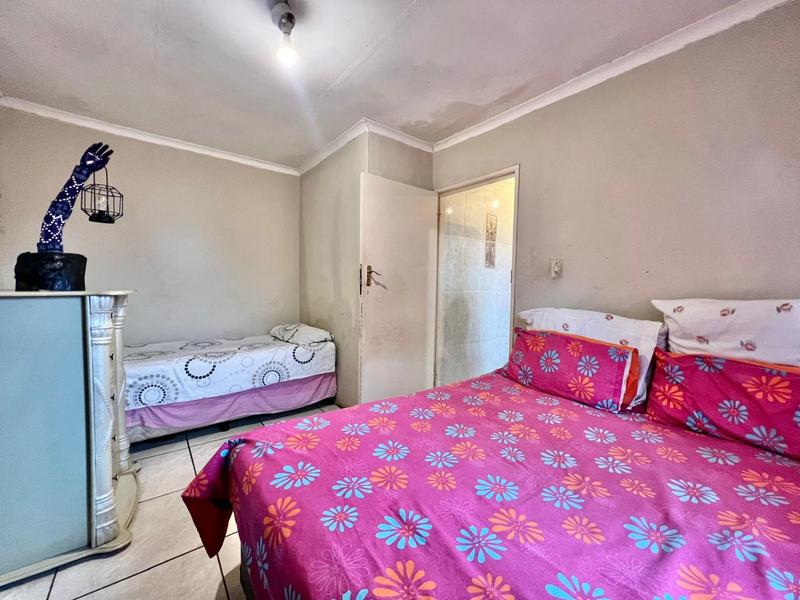 2 Bedroom Property for Sale in Glenwood KwaZulu-Natal