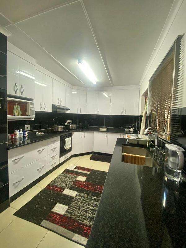 4 Bedroom Property for Sale in Orient Heights KwaZulu-Natal