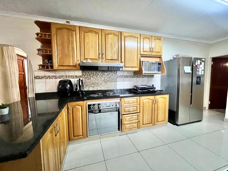 3 Bedroom Property for Sale in Orient Heights KwaZulu-Natal