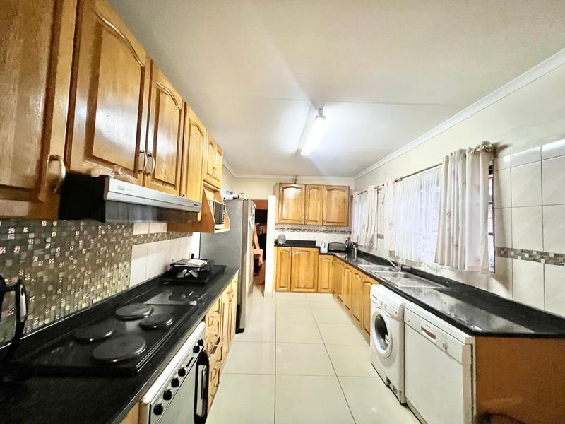 3 Bedroom Property for Sale in Orient Heights KwaZulu-Natal