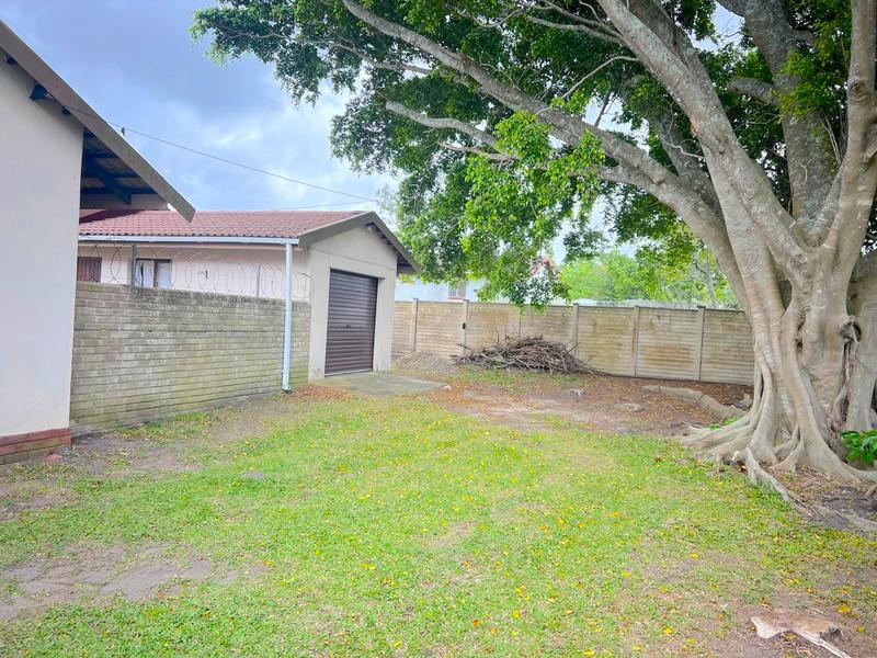 To Let 3 Bedroom Property for Rent in Margate KwaZulu-Natal