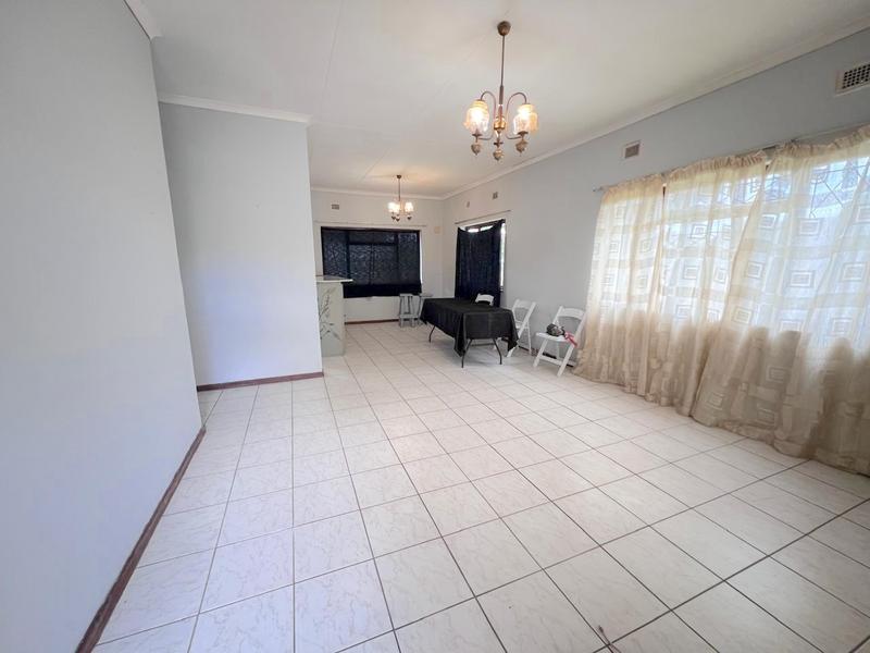 To Let 3 Bedroom Property for Rent in Margate KwaZulu-Natal