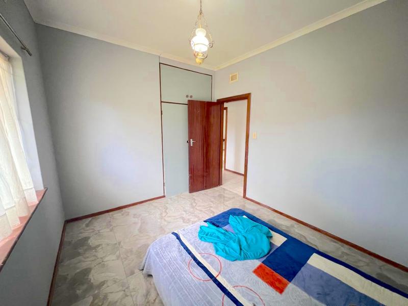 To Let 3 Bedroom Property for Rent in Margate KwaZulu-Natal