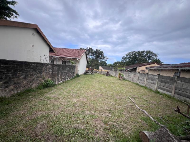 To Let 3 Bedroom Property for Rent in Margate KwaZulu-Natal
