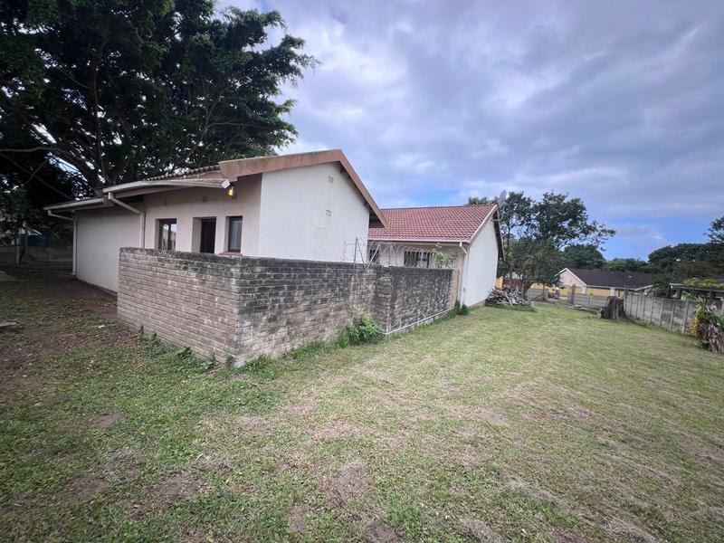 To Let 3 Bedroom Property for Rent in Margate KwaZulu-Natal