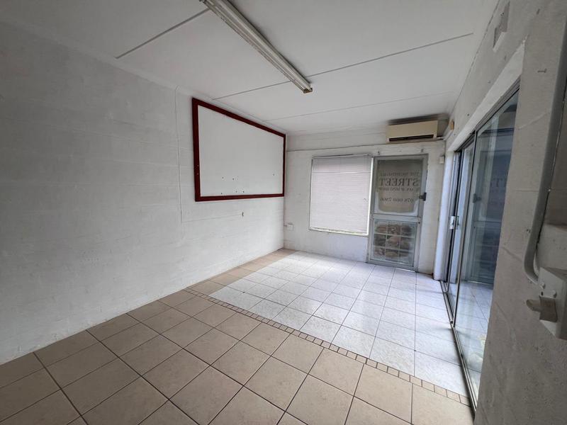 To Let Commercial Property for Rent in Shelly Beach KwaZulu-Natal