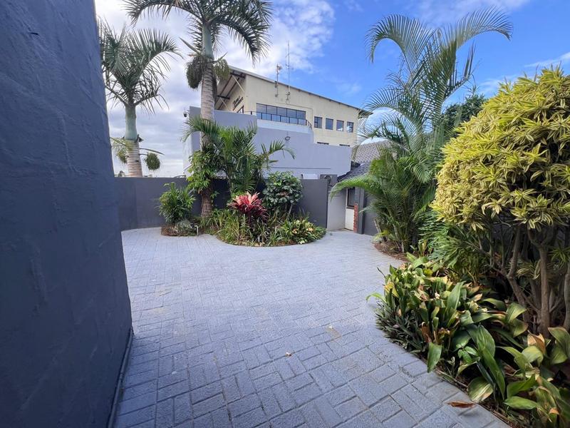 To Let Commercial Property for Rent in Shelly Beach KwaZulu-Natal