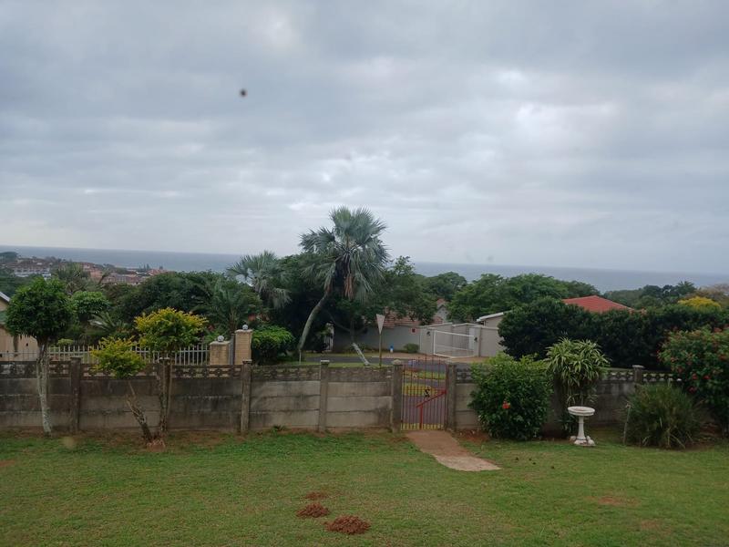 4 Bedroom Property for Sale in Uvongo KwaZulu-Natal