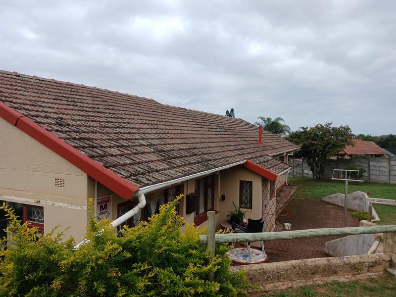 4 Bedroom Property for Sale in Uvongo KwaZulu-Natal