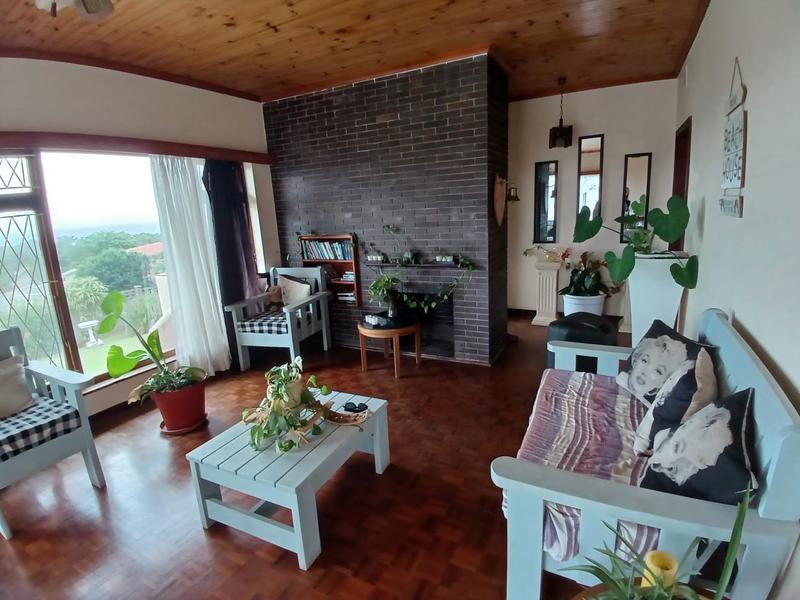 4 Bedroom Property for Sale in Uvongo KwaZulu-Natal