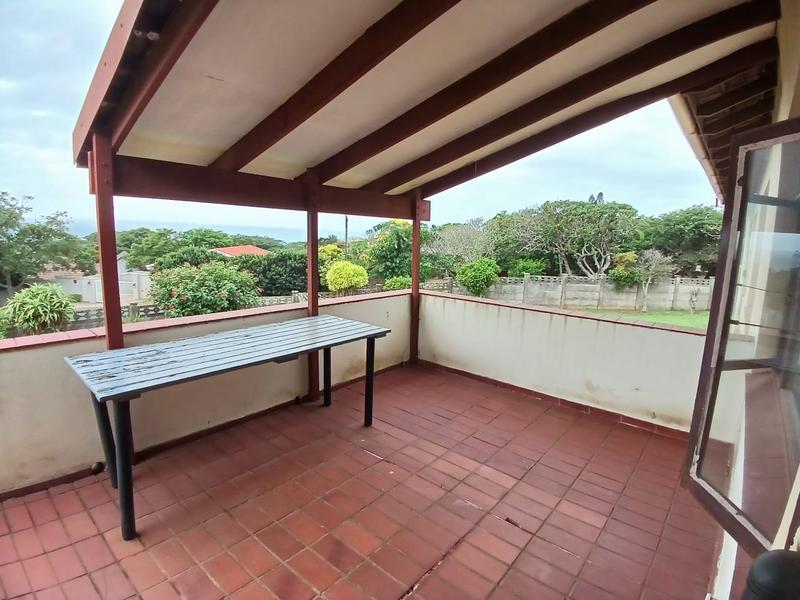 4 Bedroom Property for Sale in Uvongo KwaZulu-Natal