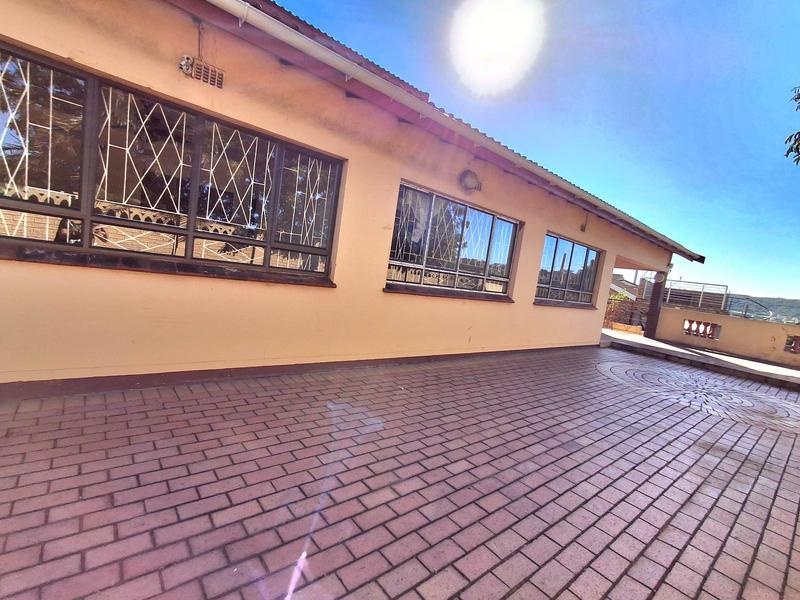 To Let 4 Bedroom Property for Rent in Merebank KwaZulu-Natal
