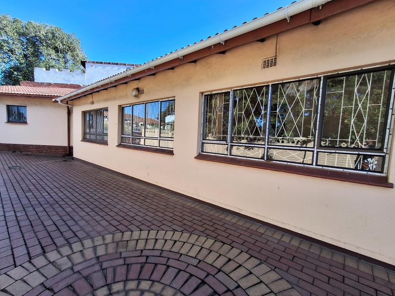 To Let 4 Bedroom Property for Rent in Merebank KwaZulu-Natal